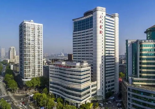 武漢大學(xué)人民醫(yī)院拉皮除皺多少錢？內(nèi)附詳細(xì)案例全過程~