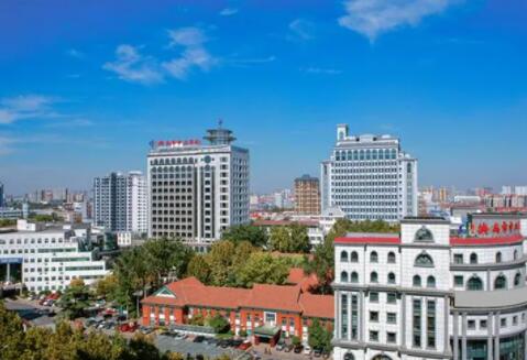 濟(jì)南市中心醫(yī)院雙眼皮手術(shù)多少錢？坐診醫(yī)生名單