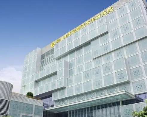 成都植發(fā)醫(yī)院前五強(qiáng)！都是實(shí)力強(qiáng)、技術(shù)專業(yè)的好去處！