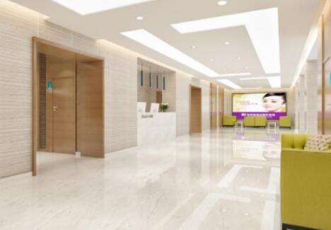 西安張偉整形醫(yī)生怎么樣？在眼鼻部整形，乳房整形以及巨乳縮小等方面的實(shí)力比較強(qiáng)勁