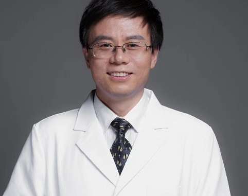 八大處徐佳杰做雙眼皮怎么樣？為很多求診者已經(jīng)進行了雙眼皮手術