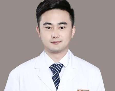 杭州醫(yī)美面診醫(yī)生排名榜！劉中策醫(yī)生從事整形工作的時間比較長