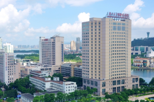 廈門(mén)大學(xué)附屬中山醫(yī)院三點(diǎn)雙眼皮怎么樣?鄭亞榮醫(yī)生風(fēng)格實(shí)測(cè)