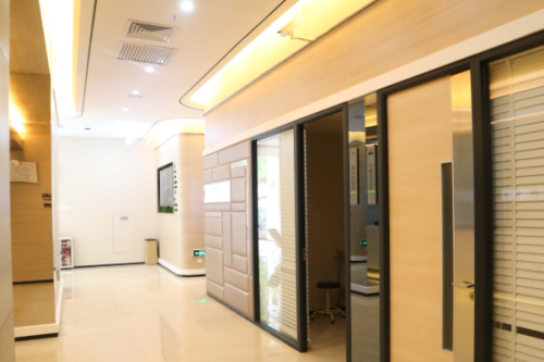 北京積水潭醫(yī)院脂肪移植隆胸價格多少?楊鍇|楊巧醫(yī)生技術特點