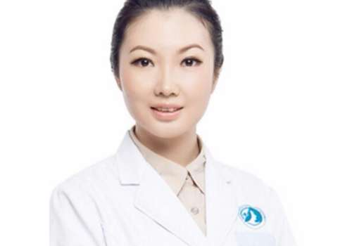 鄭穎平做雙眼皮怎么樣？是一位實力派的雙眼皮醫(yī)生