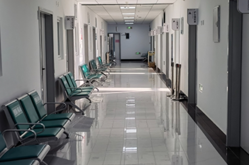 哈爾濱醫(yī)科大學(xué)附屬第一醫(yī)院激光祛斑多少錢?丁爽|刁志勇醫(yī)生技術(shù)風(fēng)格