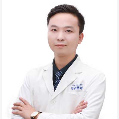 賈亮醫(yī)生做的雙眼皮怎么樣？掌握著許多領(lǐng)先的醫(yī)療技術(shù)