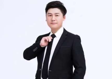 整形醫(yī)生鄭海峰醫(yī)生怎么樣？在玻尿酸注射等方面有著熟練的操作手法