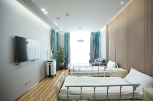 上海天佑醫(yī)院拉皮提升手術怎么樣?王小民醫(yī)生案例一覽