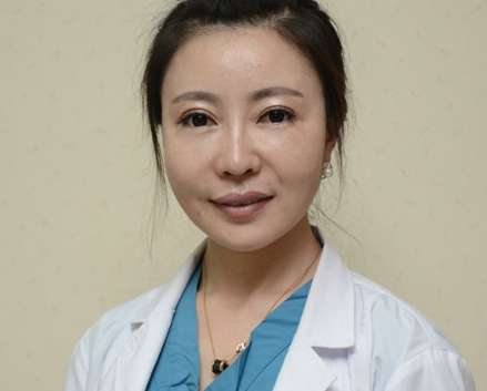 北京郭建玲雙眼皮怎么樣？從事整形行業(yè)已經(jīng)有了10多年的時間