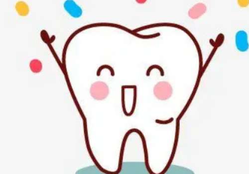 牙齒補一個洞要多少錢？需要50元到500元左右，不同的補牙材料會產(chǎn)生不同的價格