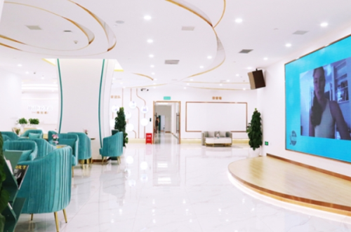 廣州曙光醫(yī)學(xué)美容醫(yī)院光子嫩膚需要多少錢?劉海峰醫(yī)生技術(shù)對比