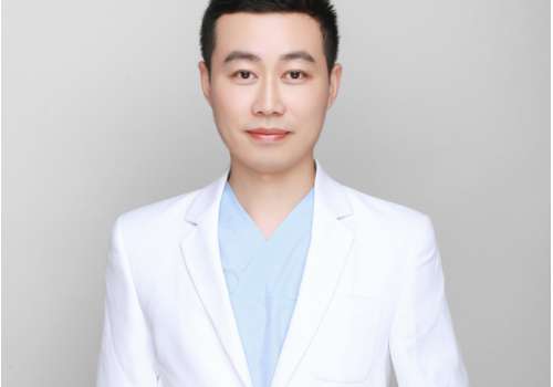 深圳名麗醫(yī)療美容葉軍實力怎么樣？在眼部整形方面有獨特的操作技巧