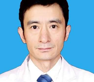 整形醫(yī)生蘆曉磊怎么樣？經(jīng)常參加各種整形技術(shù)交流會(huì)議，深受廣大求美者的歡迎