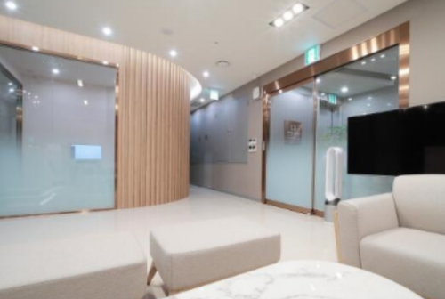 西安米蘭柏羽醫(yī)療美容醫(yī)院（原美立方）去眼袋怎么樣?閆淑|李民臣|張筠莉醫(yī)生技術(shù)評測