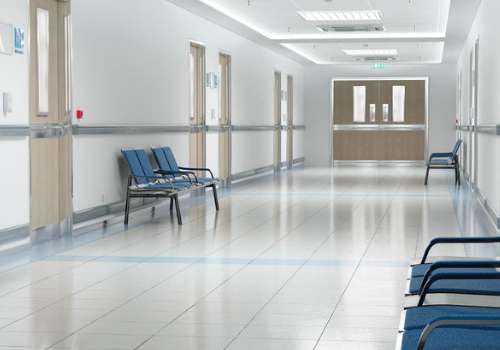 深圳紫荊口腔門診部技術(shù)好嗎？下面就針對于這個(gè)問題為大家?guī)硐嚓P(guān)介紹，有興趣的求美者就不要忽略了小編的分享噢