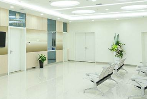 昆明美奧口腔醫(yī)院地包天矯正怎么樣?韓嶧|盧榮醫(yī)生技術(shù)特點(diǎn)