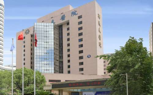 邵逸夫醫(yī)院厚唇改薄手術術后三個月案例欣賞(效果怎么樣?技術特點)