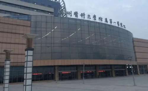 溫州醫(yī)科大學(xué)附屬第一醫(yī)院墊下巴整形手術(shù)報(bào)價(jià)多少?案例點(diǎn)評(píng),醫(yī)生介紹