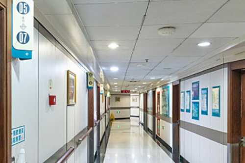 上海中山醫(yī)院做光子嫩膚術(shù)后120天案例&技術(shù)怎么樣?