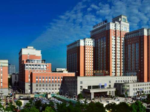 湘雅附一醫(yī)院種植牙價格是多少？熱門項目價格收費和掛號方式分享