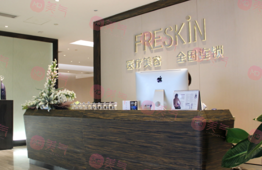 重慶醫(yī)院祛斑排行榜：解密肌膚問(wèn)題，重現(xiàn)青春光彩！