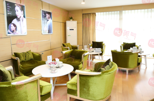 上海華美醫(yī)療美容醫(yī)院是正規(guī)醫(yī)院嗎？2023價(jià)格表新發(fā)表