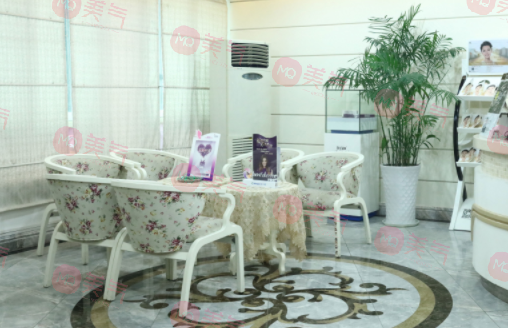 深圳陽光整形醫(yī)院激光祛斑價格多少？收費明細_醫(yī)生簡介公開！