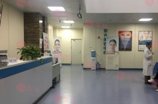 北京八大處整形價(jià)格一覽表，靳小雷、張妍醫(yī)生等基本資料介紹！