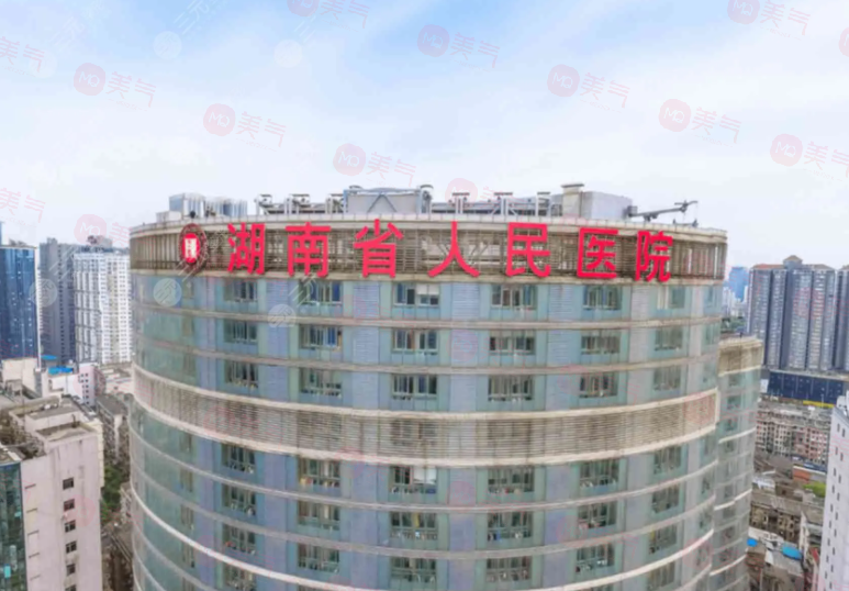 長沙做磨骨手術(shù)好的醫(yī)院有哪些？實力認(rèn)證+當(dāng)?shù)厝肆λ]